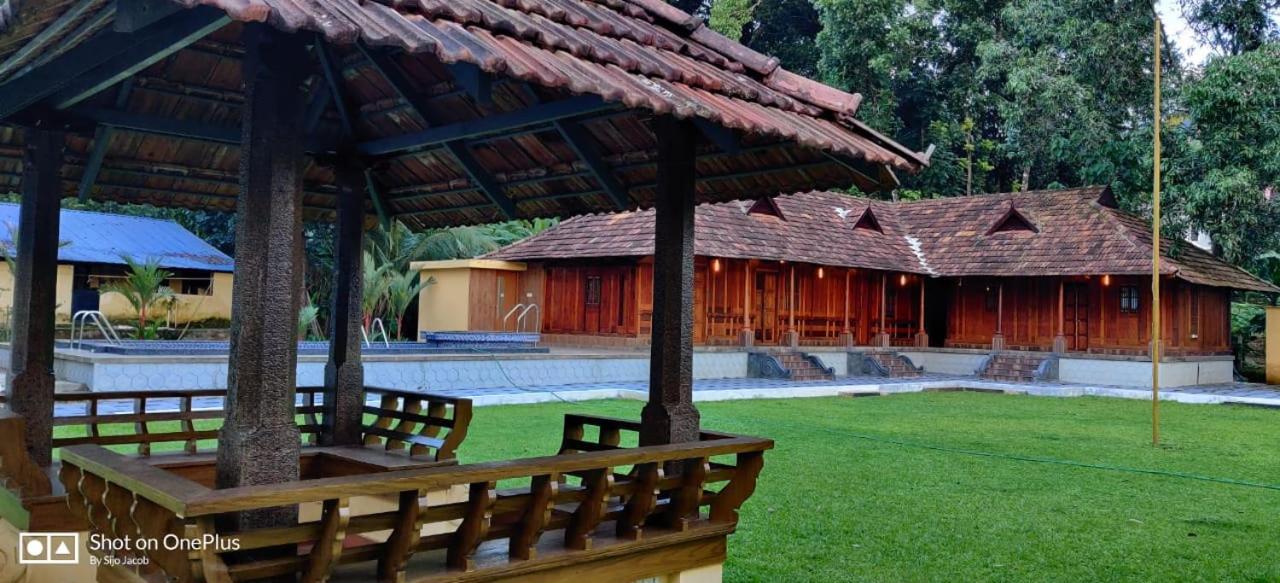 Sparrow Vale Resort Kotamangalam Exterior foto